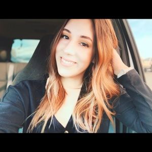 Meet your Posher, Devan